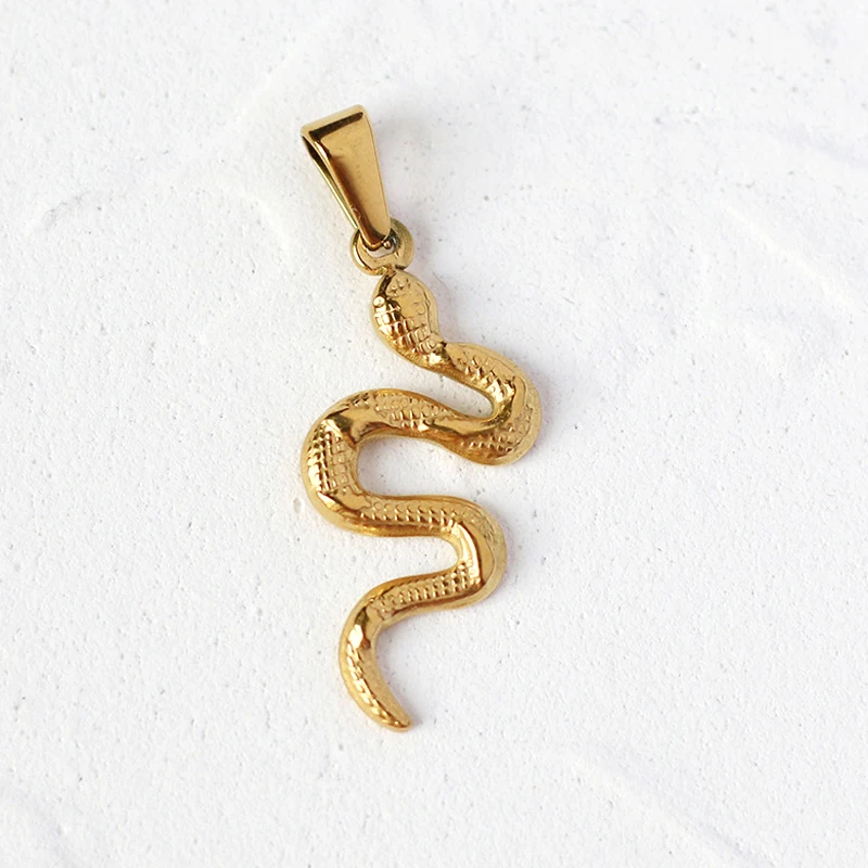 

Personality simple snake pendant charm men and women 18k gold plated snake necklace animal jewelry