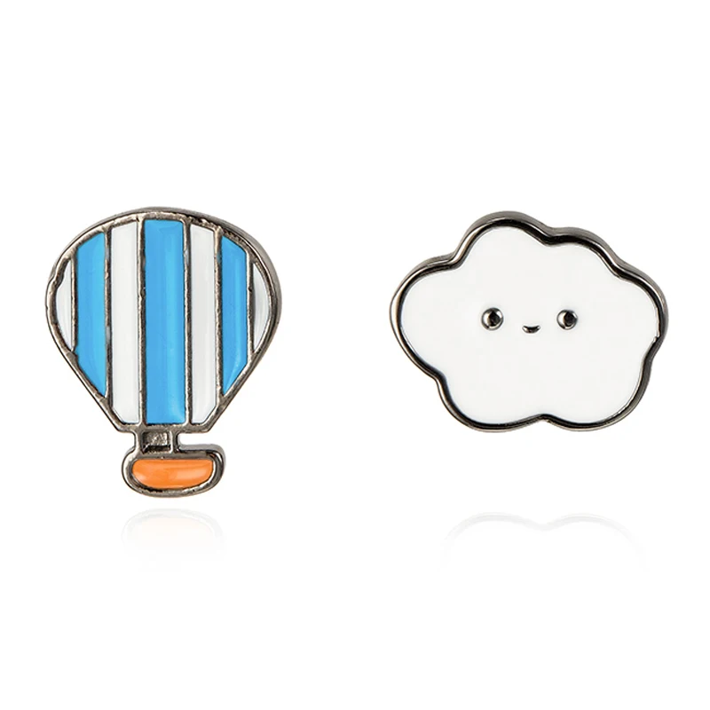 

Charare cute balloon cloud dissymmetry stud earrings, Blue & white (customizable color)