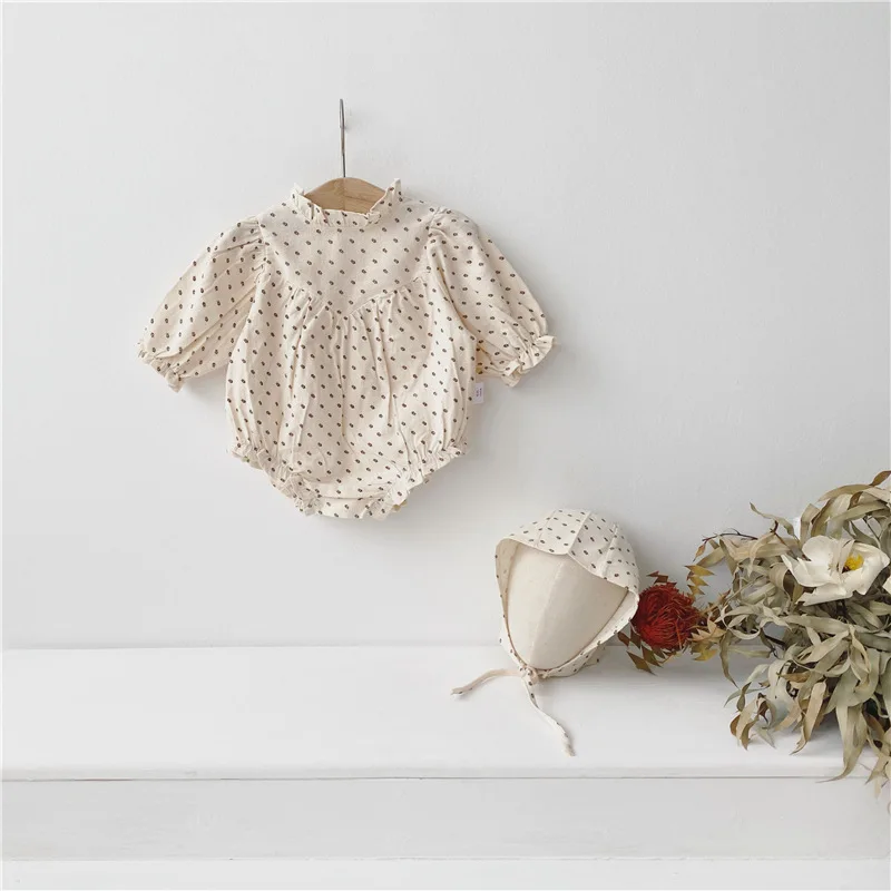 

High quality baby small fresh floral one-piece baby hooded baby clothing cotton sets 3692