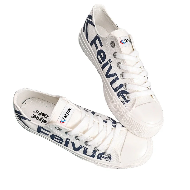 

Buy Custom Wholesale Classic Casual Sneakers High Top Canvas Shoes Men For Sports
