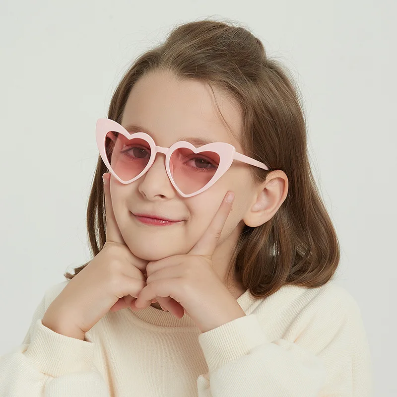 

Unisex New style boy girls wholesale 2022 kids love heart sunglass unisex popular custom children Valentine's Uv400 Sunglasses