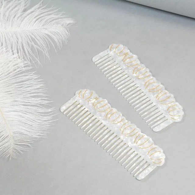 

Anti Static Acetic Acid White Hair Comb Portable Simple Cushion Comb, Customized