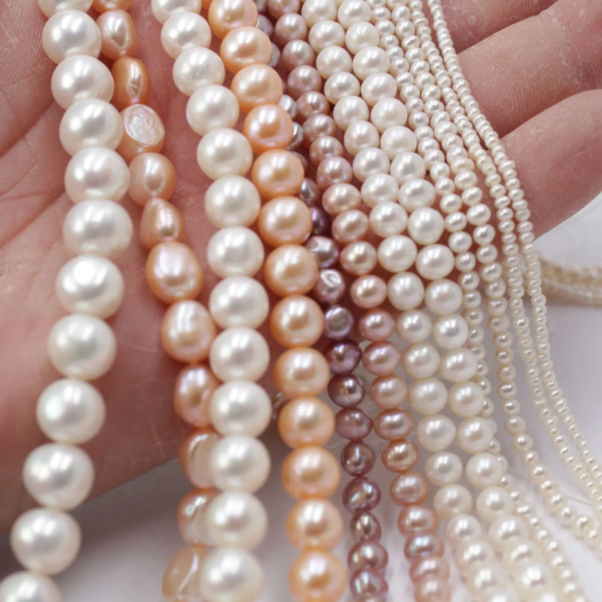 

Natural freshwater pearls loose beads near round real pearls DIY jewelry accessories handmade beaded materials pearl wholesale