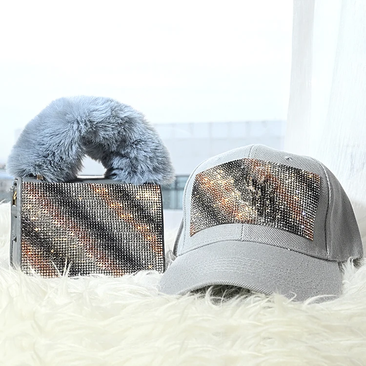 

2021 Designer Brand Bling Diamond Matching Purse And Hat Rhinestone Hat And Purse Set, 8 colors