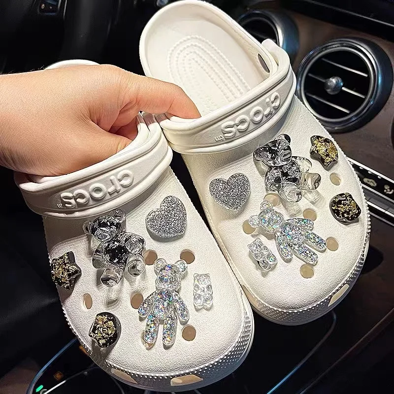 

Ready stock Diamond Croc Charms Decorations Bling Crystal Clogs Luxury Charms, Picture