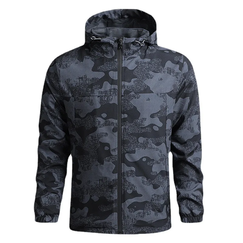 

Spring and Autumn Thin Casual Outdoor Mountaineering Hooded Camouflage Men's Jacket