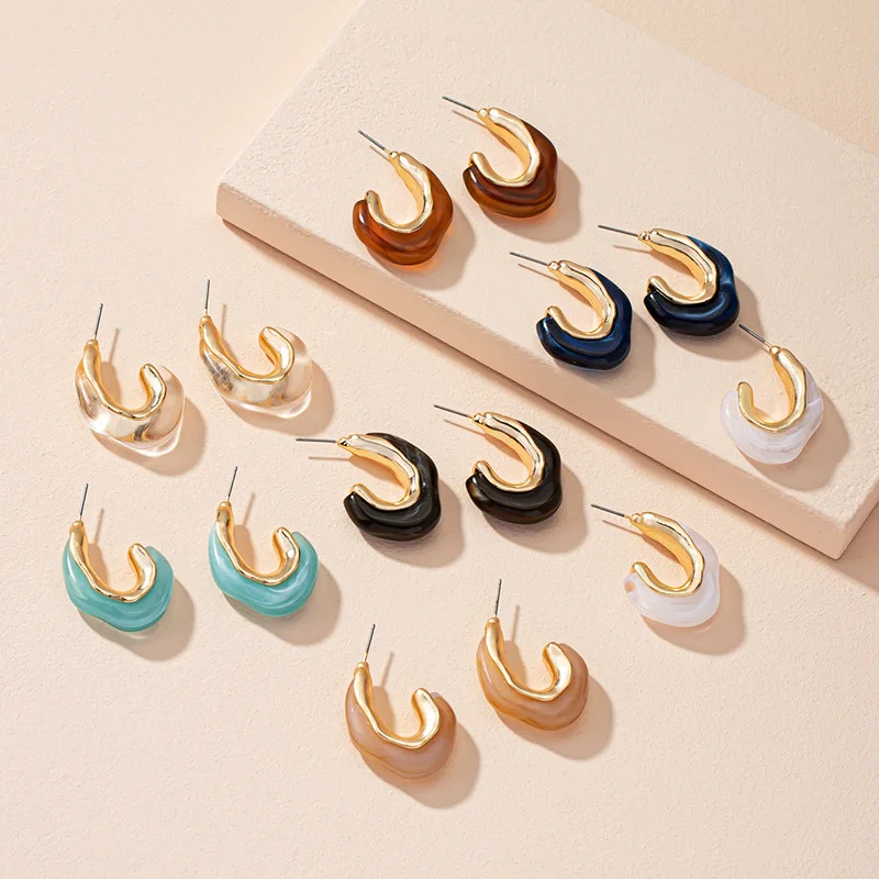 

New Korea Colorful Geometric C-shaped Hoop Earring Retro Transparent Resin Acrylic Stud Earrings For Women Party Jewelry Gifts