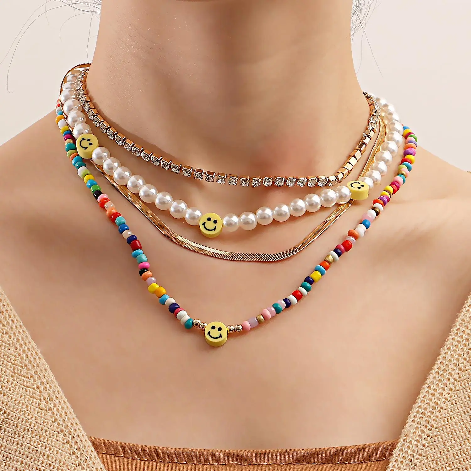 

Trendy Imitation Baroque Pearl Smiley necklace simple zircon clavicle chain colorful beads multilayer necklace for women