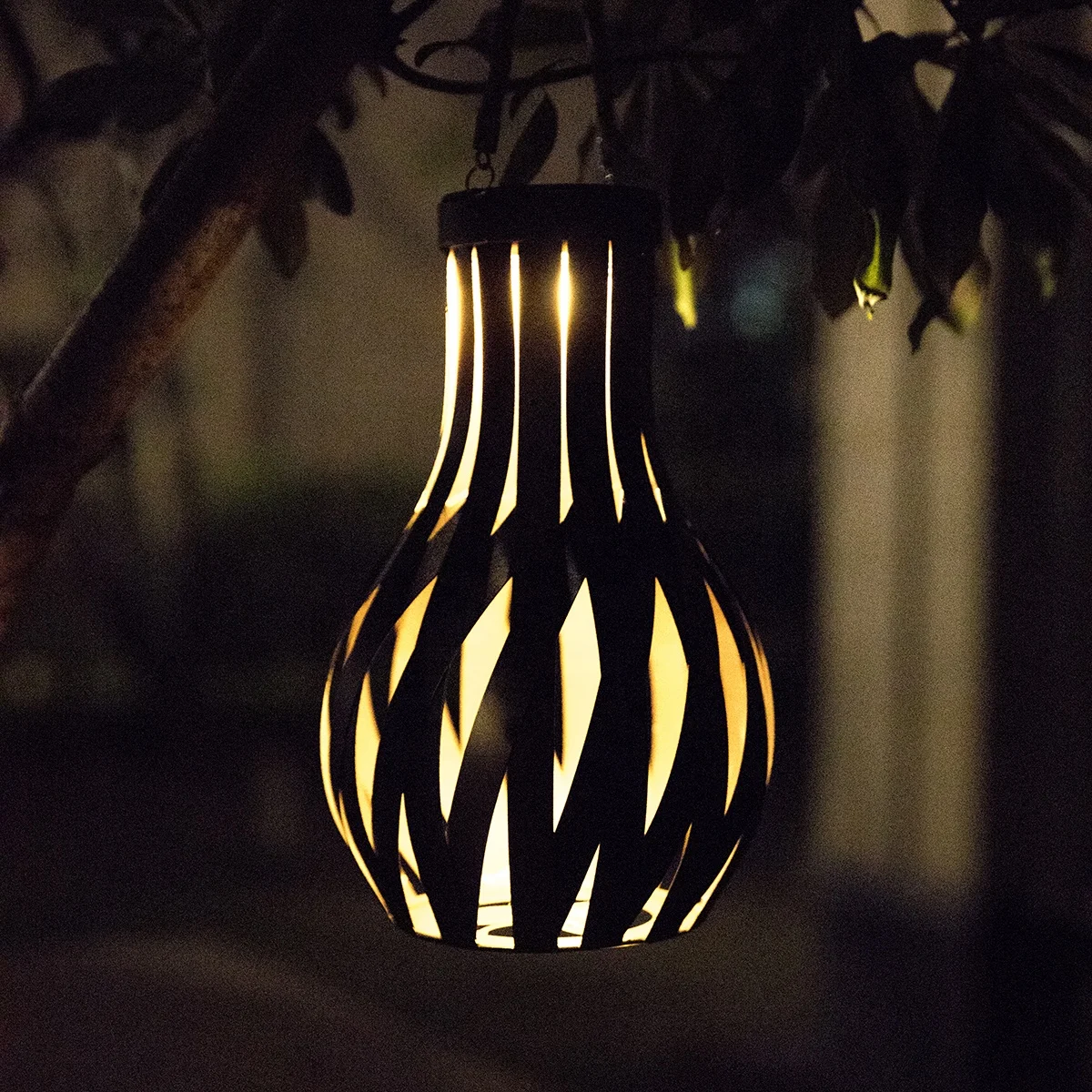 

Time Slow Environmentally Friendly Hollowed-Out Design Outdoor Garden Lights Retro Lights with Handle Solar Lanterns Home Gift