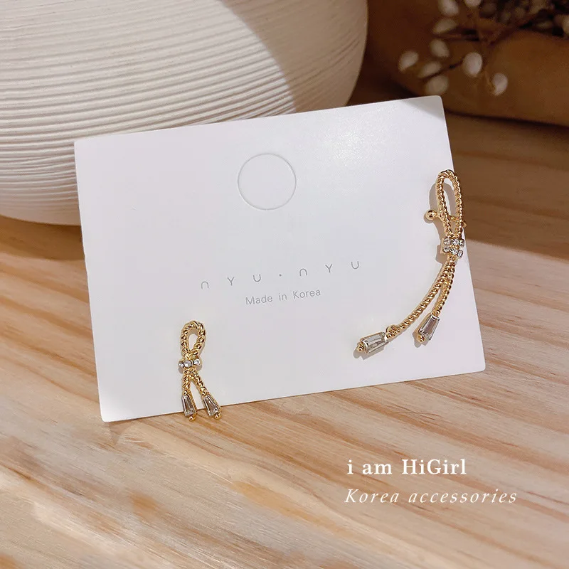 

fashion trendy stud jewelry asymmetric earrings bowknot