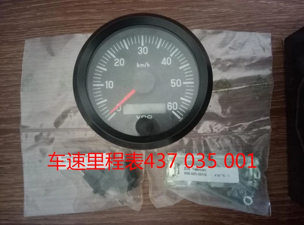 2019 High Quality auto tachometer for bus VDO 437035001 VDO 333035010  12/24V 80mm/85mm/100mm 3000RPM LCD Contactless Diesel T