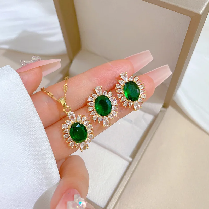 

High Quality Green 18k Gold Plated Stainless Steel Crystal Necklace And Earrings Set Women Luxury Wedding Fine Jewelry Set
