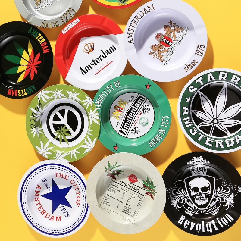 

Novelty Ashtray Cigarettes Portable Pocket Metal Ashtray Custom Logo Outdoor Zinc Alloy Ashtray, Random shipment