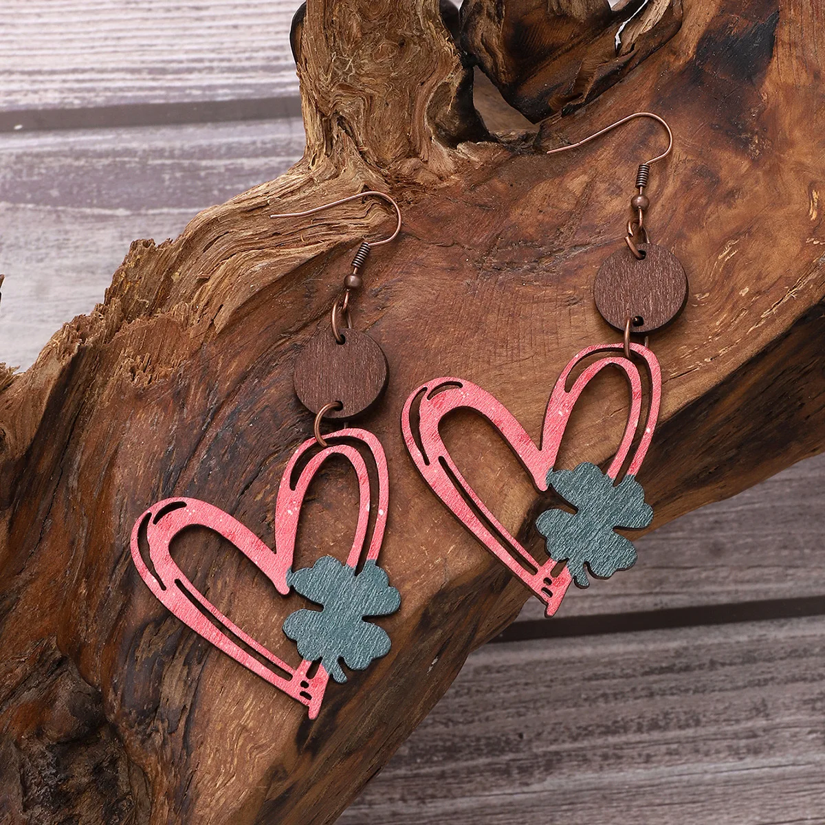 

Hip Hop fashion heart classic style Wooden love valentine earrings for woman