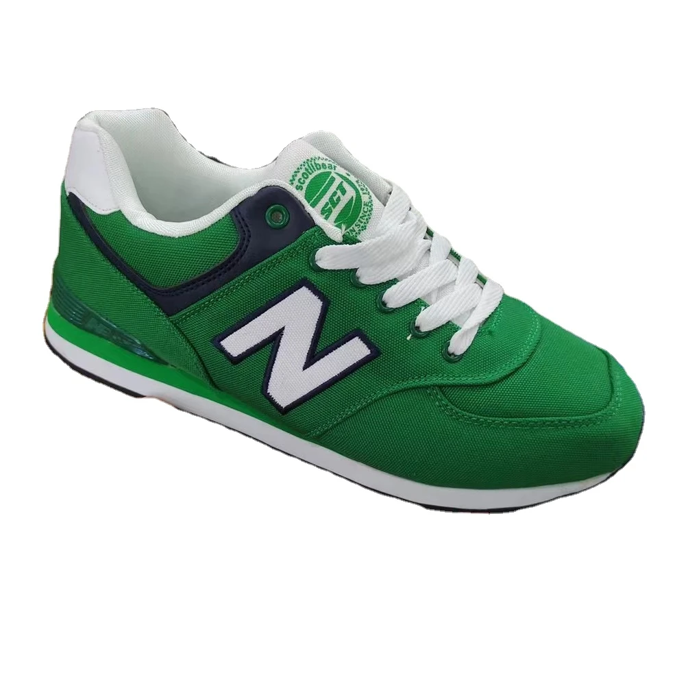 

Superior High Quality Sneakers Men canvas Mix stock Shoes, Multiple color
