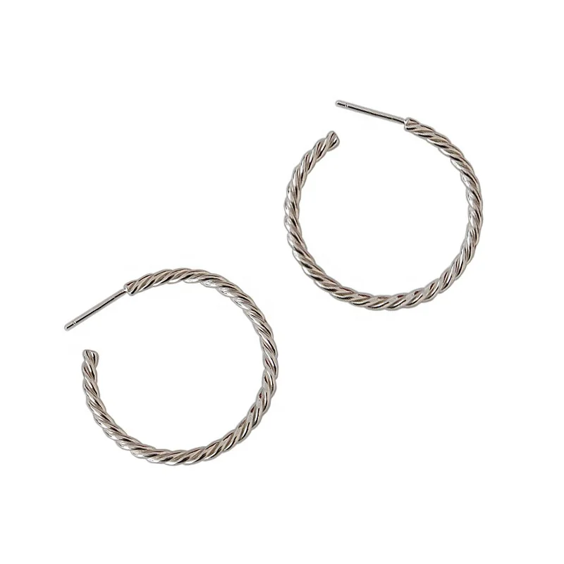 Classical Hoop Earing Gold Pla