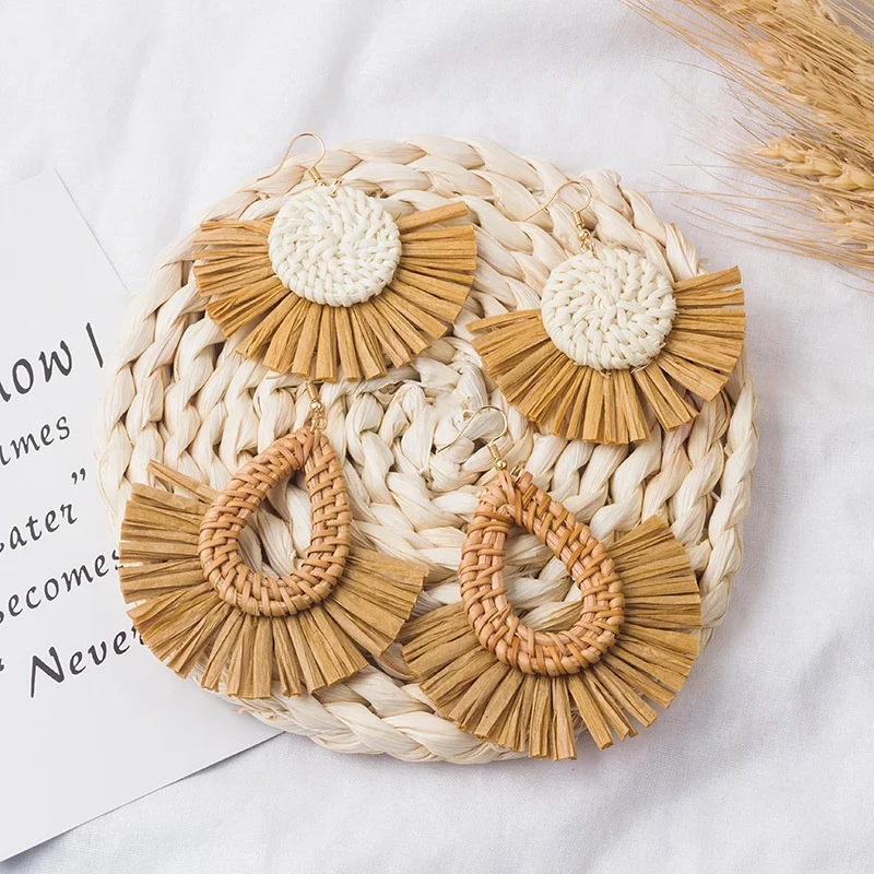 

Ins hot sale bohemian vintage geometric handmade rattan woven raffia tassel earrings for women jewelry, As the pic show