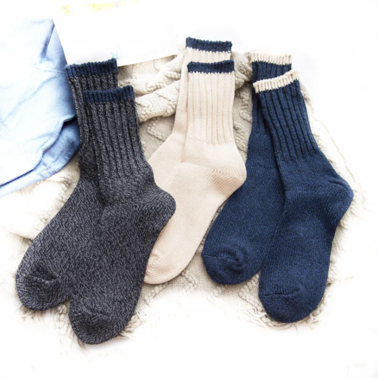 

custom Retro thick thread warm crew thermal socks thickened simple men's socks cotton socks wholesale, Picture shows