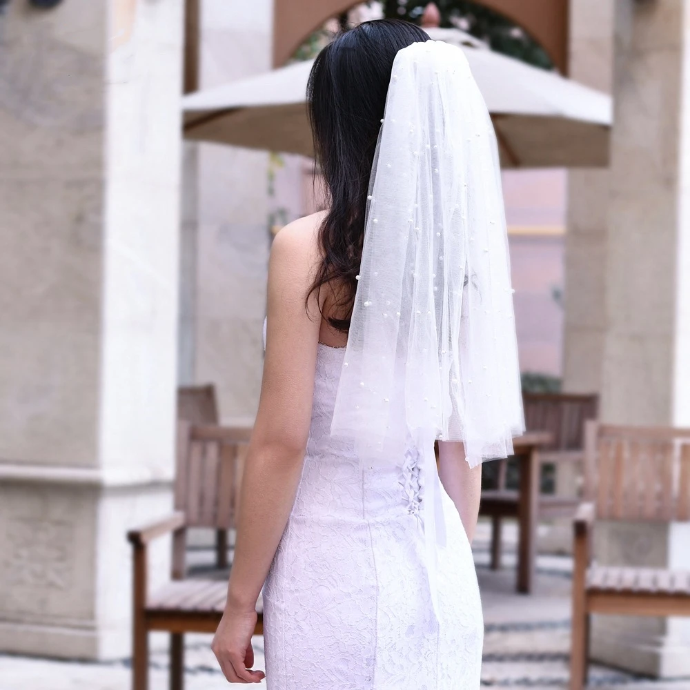 

Jachon Bridal Veil Women's Simple Tulle Short Wedding Veil Ribbon Edge With Comb Short 2 Tier Lace Bridal Shower Veil, As picture