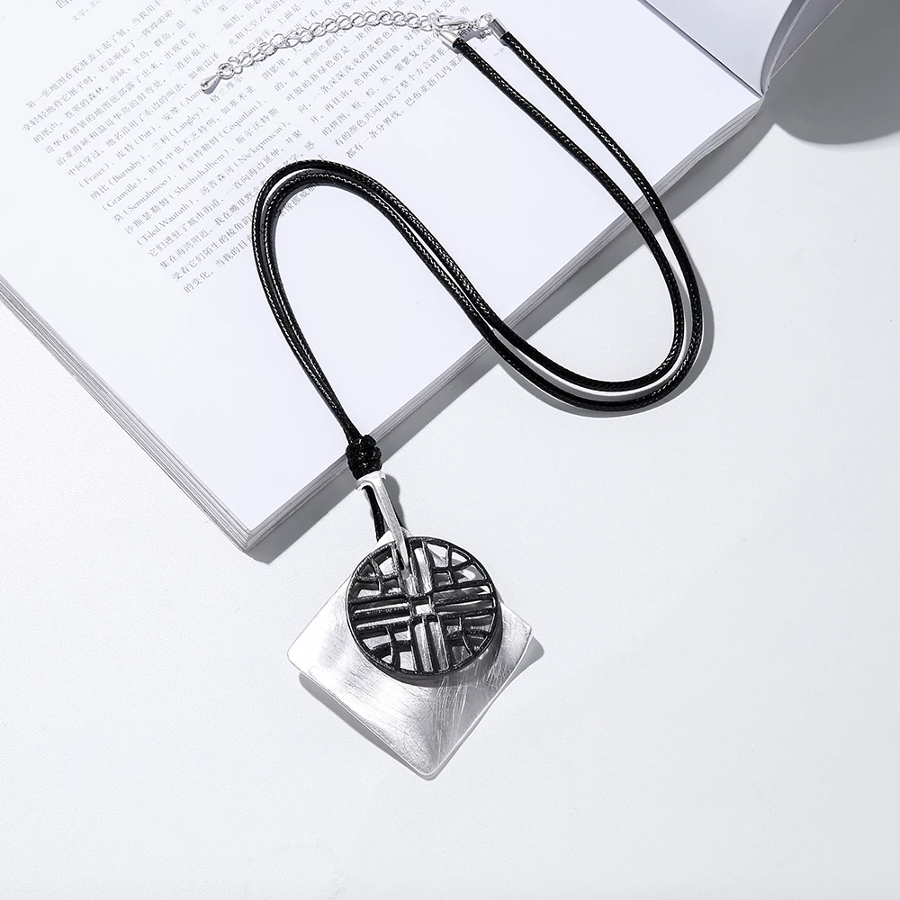 

TongLing alloy thin tiny black rope string round square shape pendant women necklace