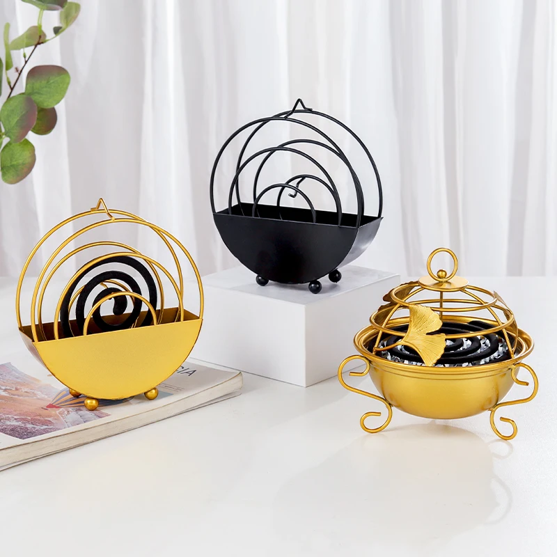 

2021 hot sale nordic golden mosquito coil holder with lid incense burner summer home bedroom sandalwood iron tray