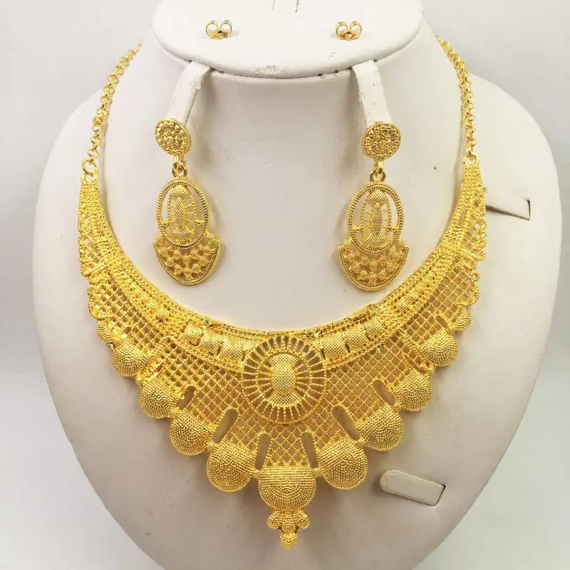 

Traditional temple look New Collection necklace set for women, Gold