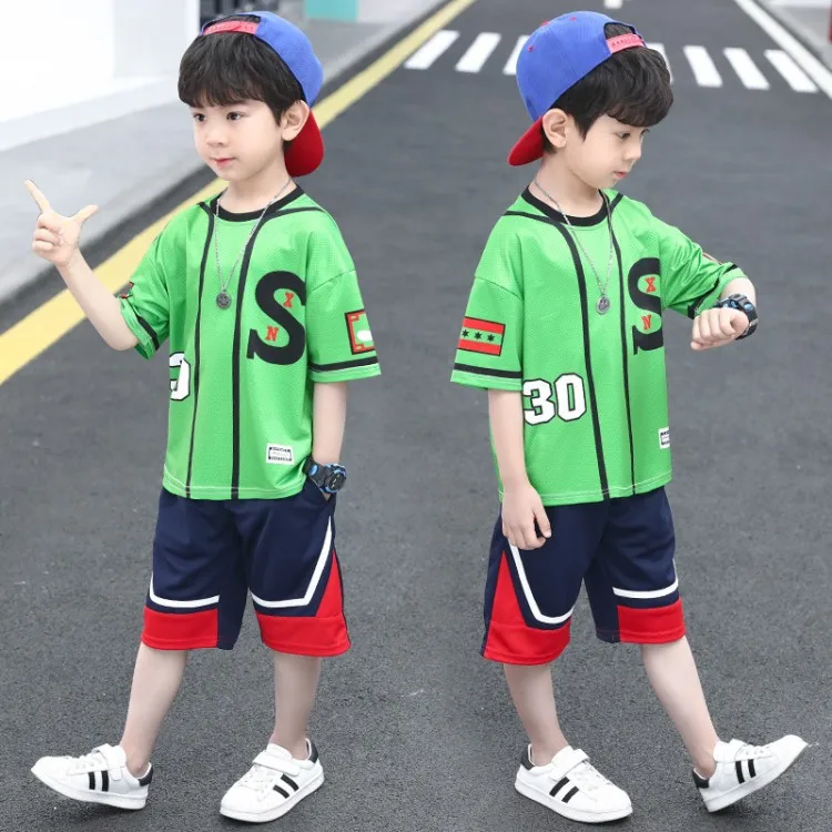 

New style fashion summer Boys printing short sleeve T shirt and shorts 2 pieces clothing set sportswear for kids, Picture shows