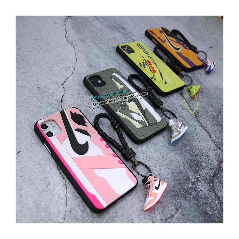 

Sneaker phone cases for iphone 12 11pro max xr xs with mini 3d sneaker keychains 2021 hobby collections gifts