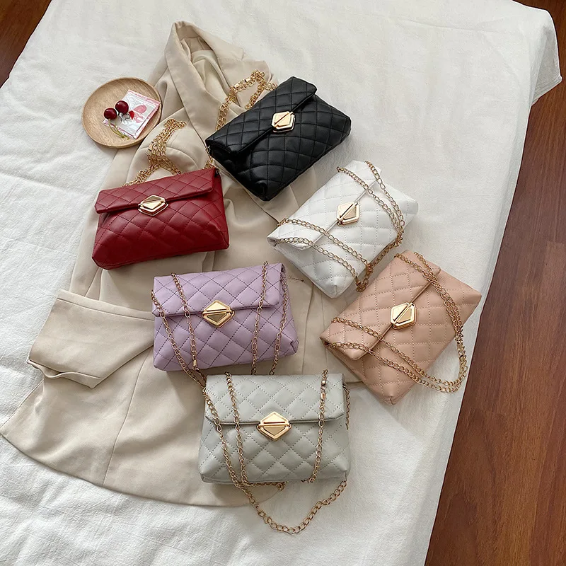 

2021 summer lock chain embroidered small square bag shoulder diagonal mobile phone bag, As the pics