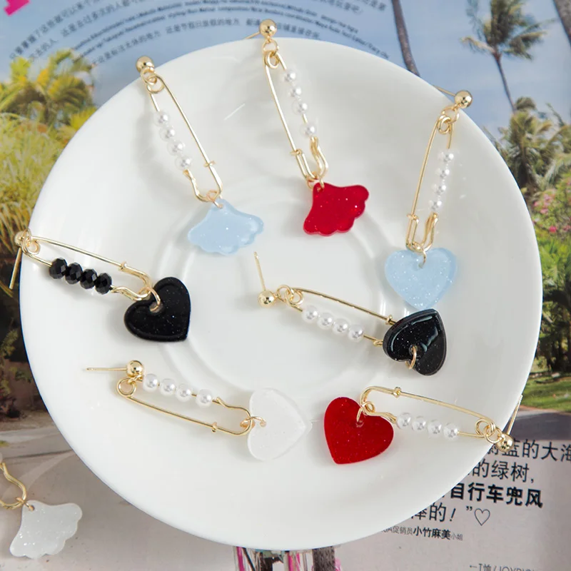 

Sweet Japan Korean Pearl PaperClip Geometric Shell Transparent Acrylic Love Drop Earrings for Women Gift Jewelry Brincos, Gold