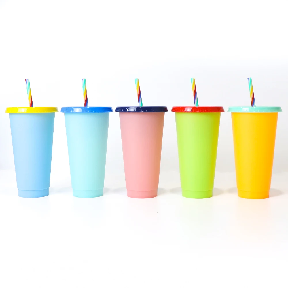 

Plastic Reusable cold magic Drinking Tumblers with lid and straw Temperature Change Color Cups Changing Cup, Customized color
