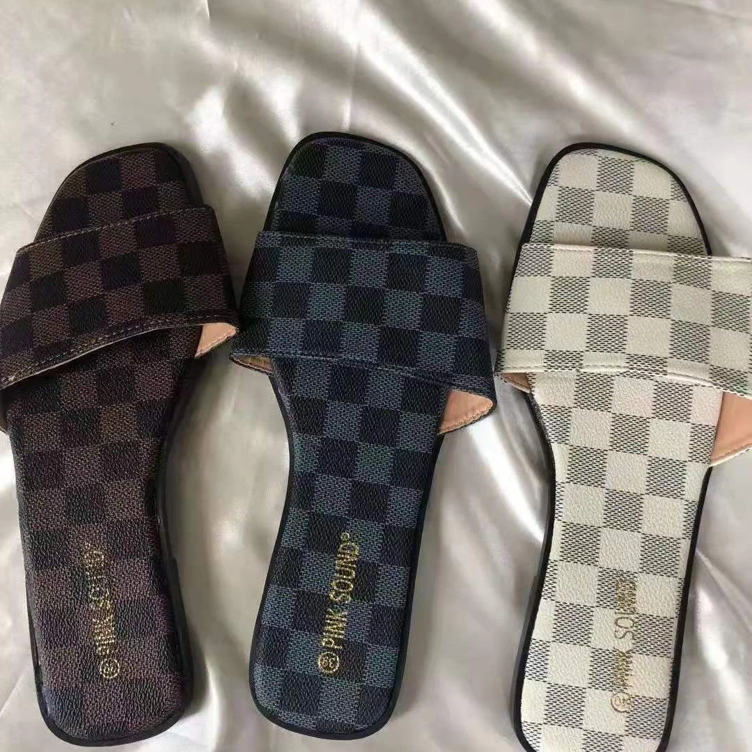 

J&H fashion 2021 classic plaid print luxury sandals wholesale flip flops slippers light weight casual summer women's sandal