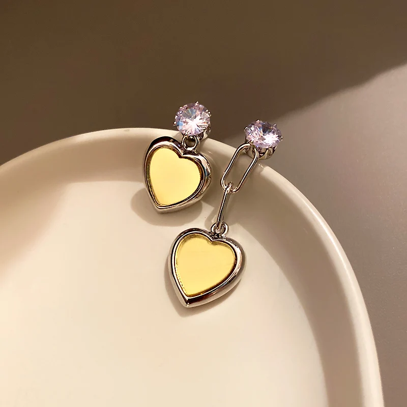 

fashion yellow heart asymetric trending drop earrings