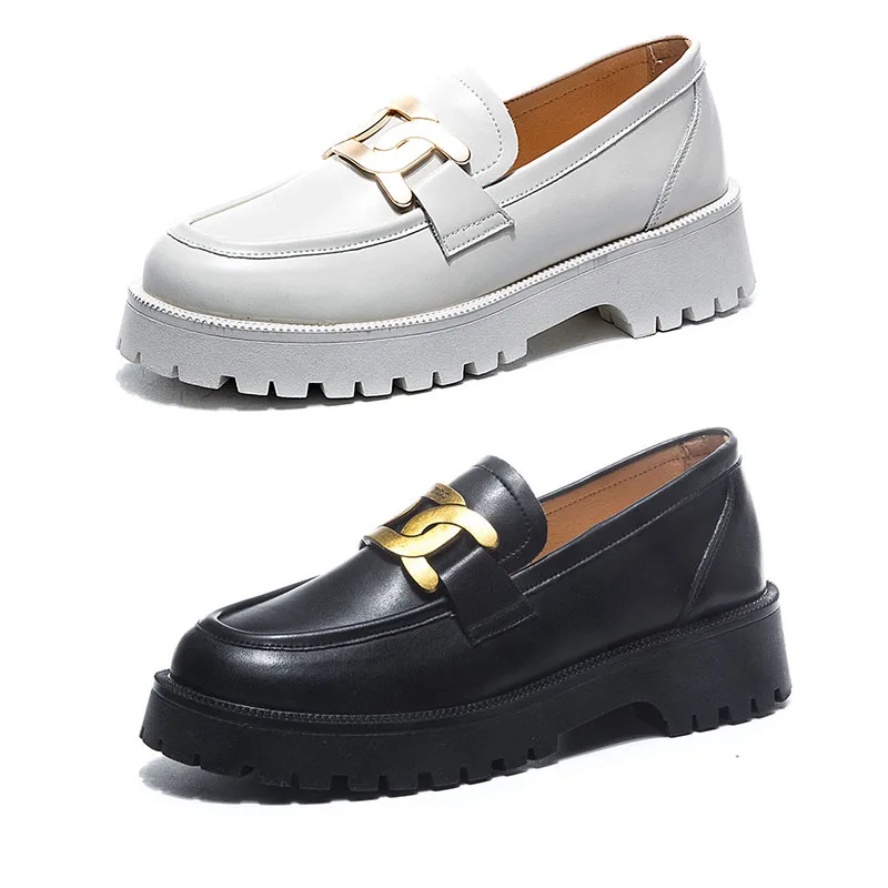 

2021 INS fashion trending women's flats shoes Luxury women casual shoes genuine leather casual flat shoes women loafers