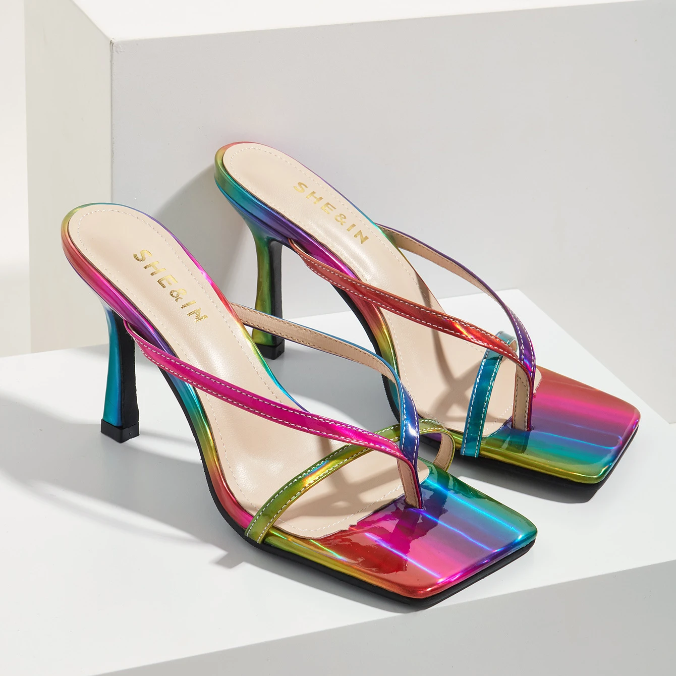 

Droshipping Wholesale Colorful flip flops heel sandals Women Sexy High Heels Women Sandals square toe Heel, Colors