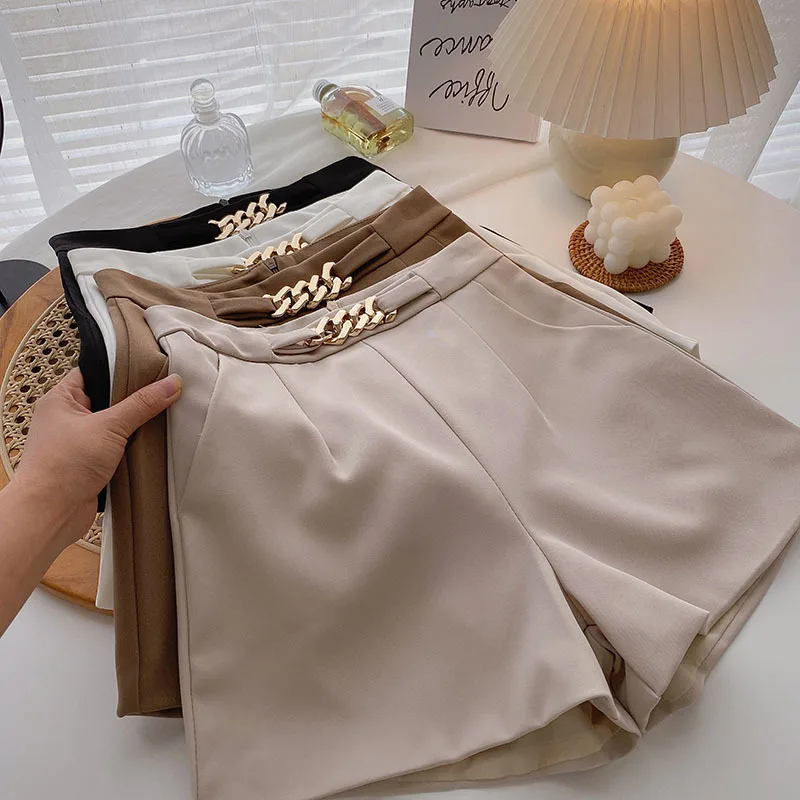 

2024 New Casual Comfortable Elegant Wild Shorts With Belt Women's Woolen Shorts Autumn Winter Slim Wide Leg A-line Shorts