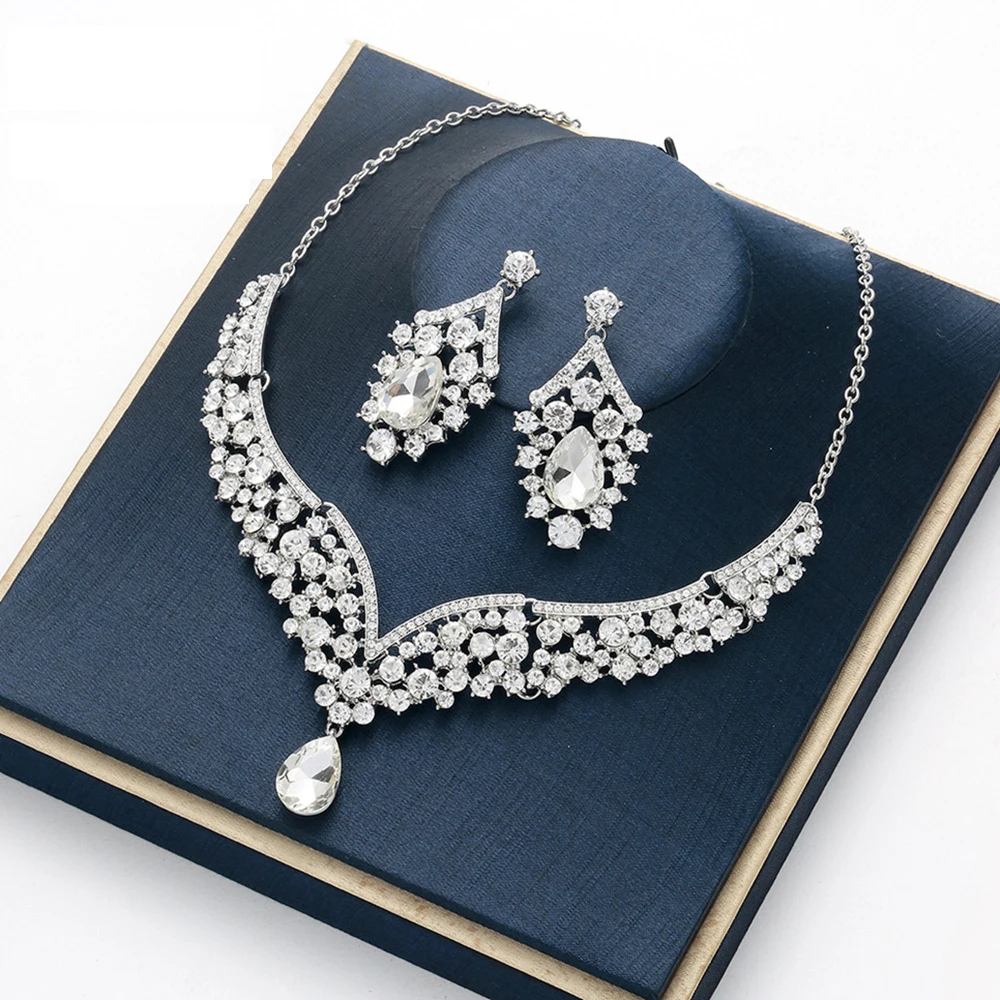 

Wholesale Bride Luxury Crystal Women Jewelry Set Earings Necklace Set Bridal Gift Wedding Dress Jewellery Set