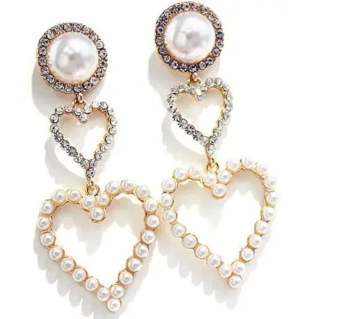 

Women Long All-match Fashion Faux Pearl Earrings Personality