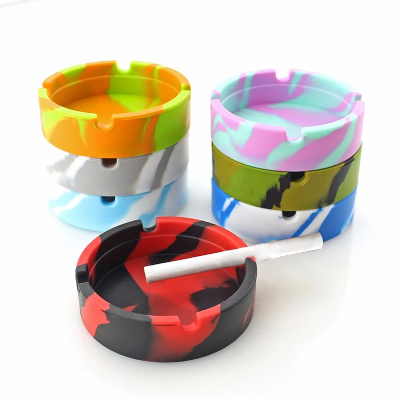 

Silicone non-slip fashion ashtray ashtray high temperature drop resistance smoking accessories ashtray, Random shipment