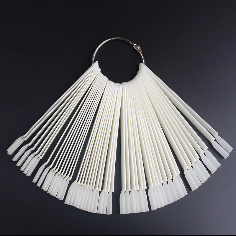 

50pcs UV Gel Polish Display Nail Art Tool Black Clear Natural 50tips False Nail Art Tips Fan Shape Color Chart