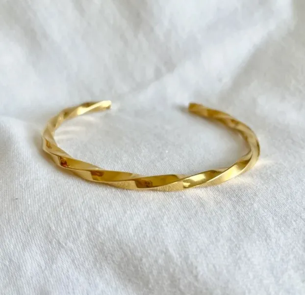 

18K Gold Plated Stainless Steel Bracelet Bangle Chunky Open Cuff Bangles Non Tarnish Twisted Cuff Bangle