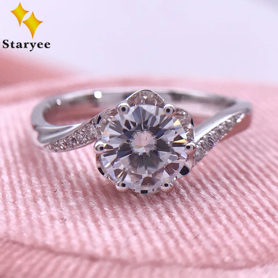 

0.8CT Charles Colvard Moissanite Engagement Rings Pure 18K White Gold Hearts&Arrows DEF Colorless VVS Moissanite Rings For Women