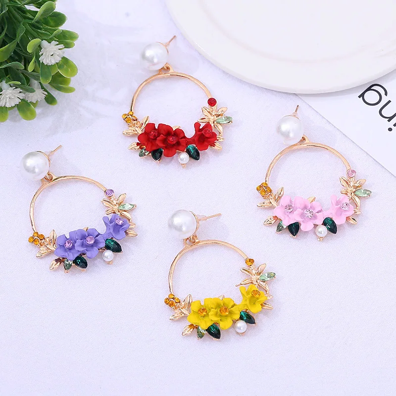 

Vershal Statement Pearl Flower Earrings Retro Large Hawaii Earrings Flower Acrylic Resin Dangling Drop Earrings, Colorful