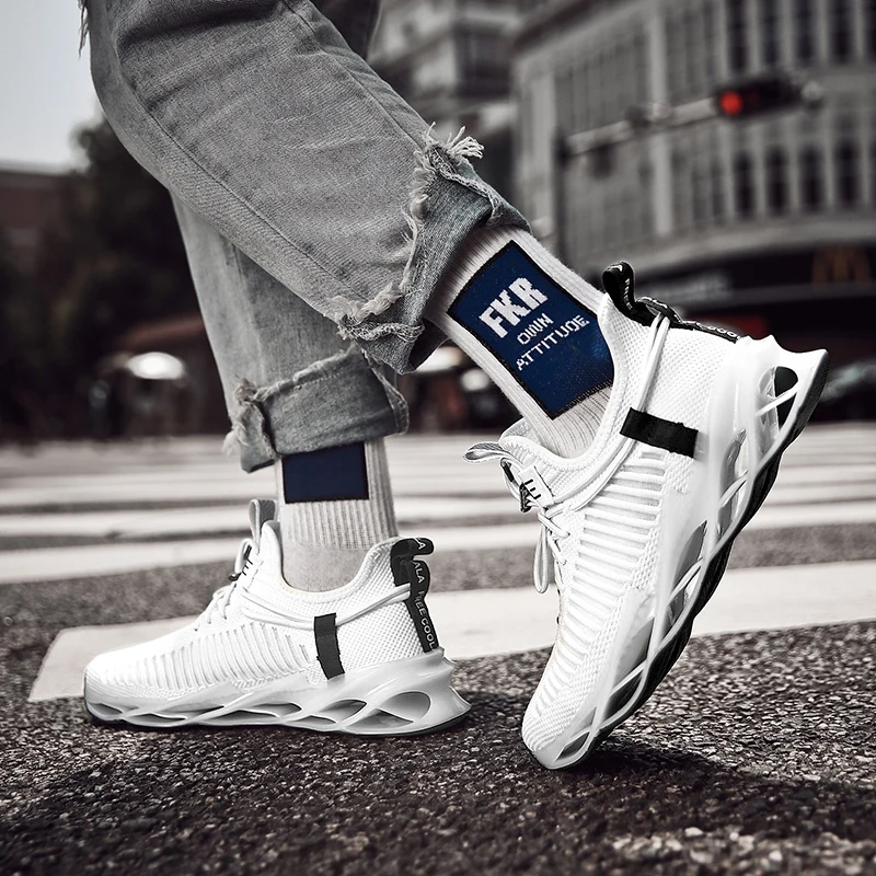 
2020 New Profession Running Shoes for Men Damping Blade Cushioning Sport Shoes Fast Run Shoes Athletic Sneakers Zapatillas 