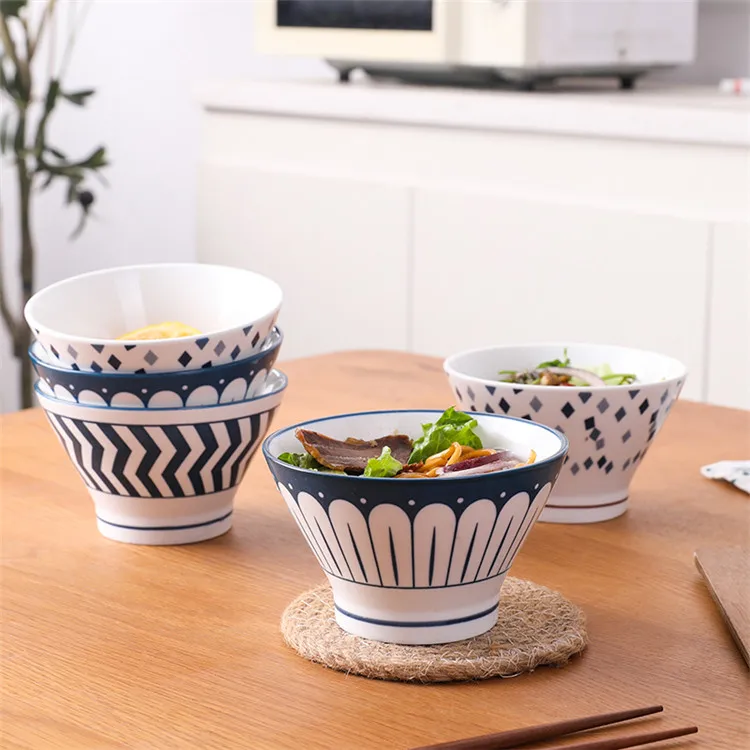 

Blue and white color cheap custom porcelain serving bowl japanese ramen bowl ceramic bowls set, Customized color