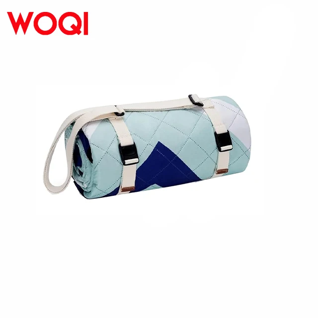 WOQI Factory Directly Polyester Waterproof Picnic Blanket for Camping With Gifts  PU Leather Strap