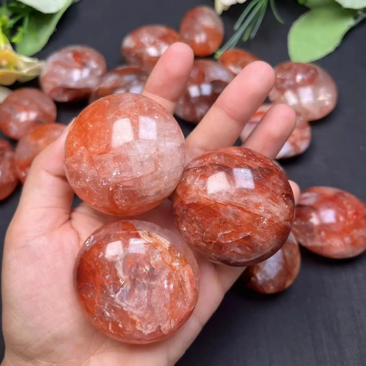 

Wholesale Crystal Palm Stone Polished Gemstone Red Fire Quartz Palm Stone For Fengshui Decoration
