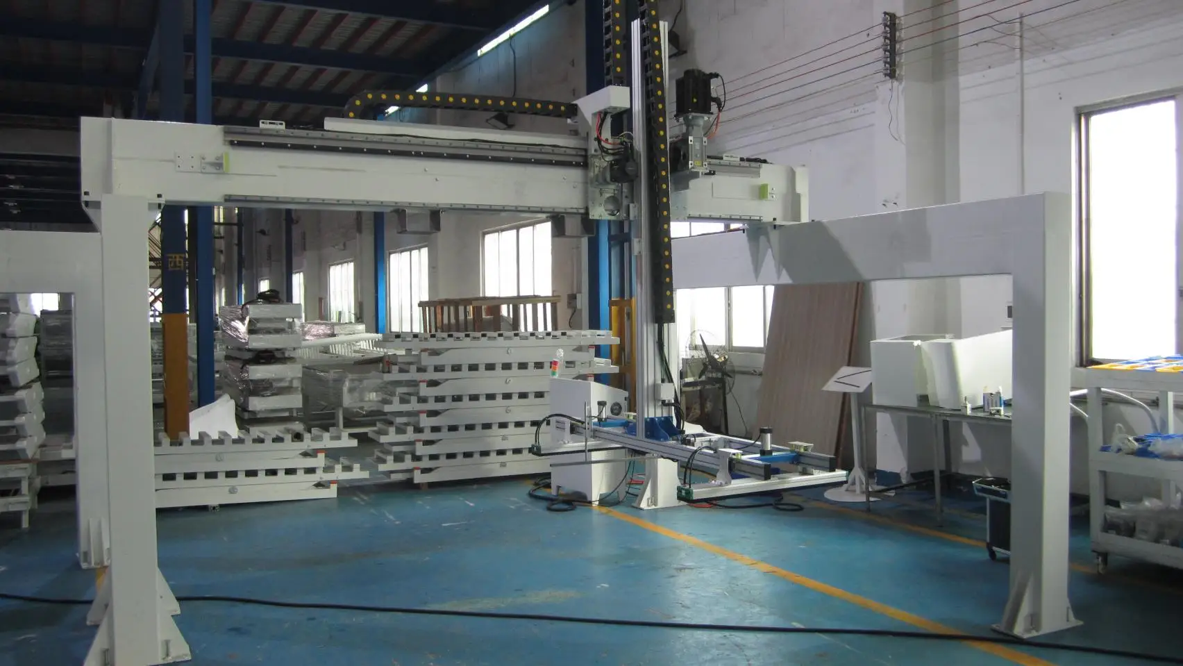 Hongrui Cnc Side Drilling Pallet Roller Conveyors supplier