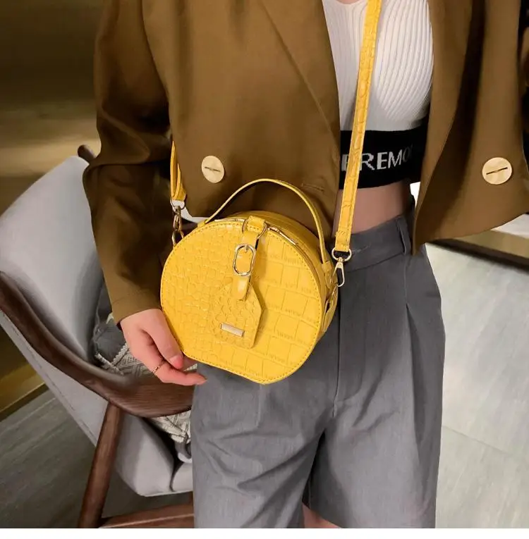 

2021 Trend All-match Summer Fashion Women's Messenger Portable Texture Single Shoulder Small Purse Round Bags, Accept customizable color
