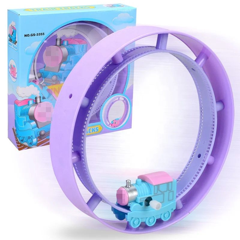 
2019 most novel battery free on track train wind up toys 